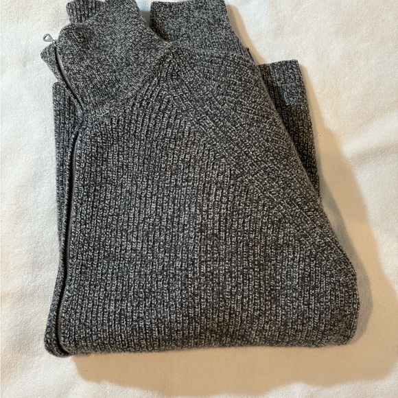 John Smedley Monochrome Ribbed Jacket - Picture 1 of 3